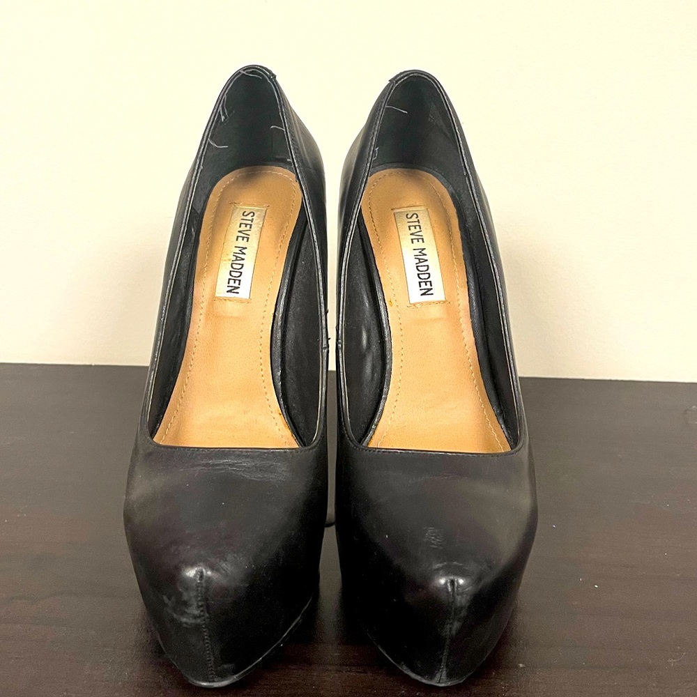 Black Steve Madden Platform Heels 7w